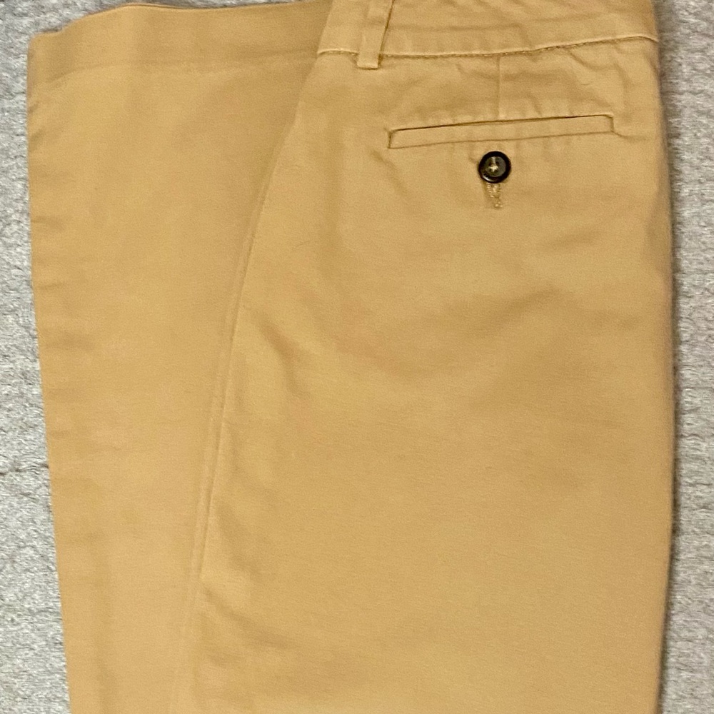 Jessica Simpson size 5/6 khaki pants. Excellent condition.